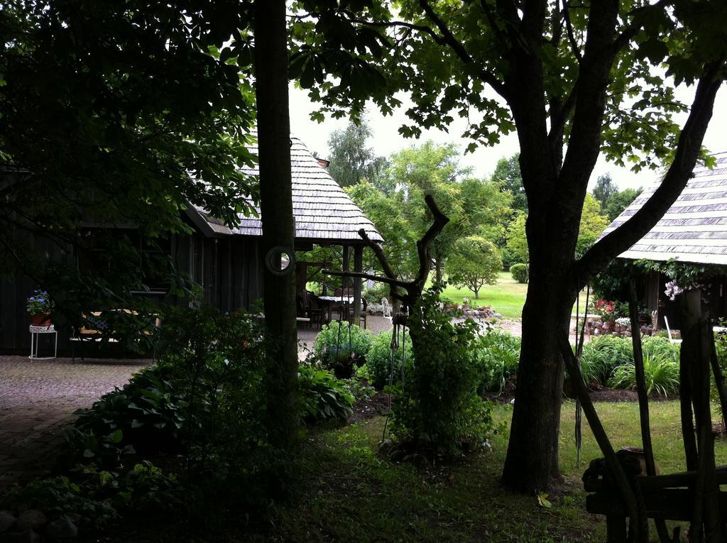 Chill Inn Bernāti Exterior foto